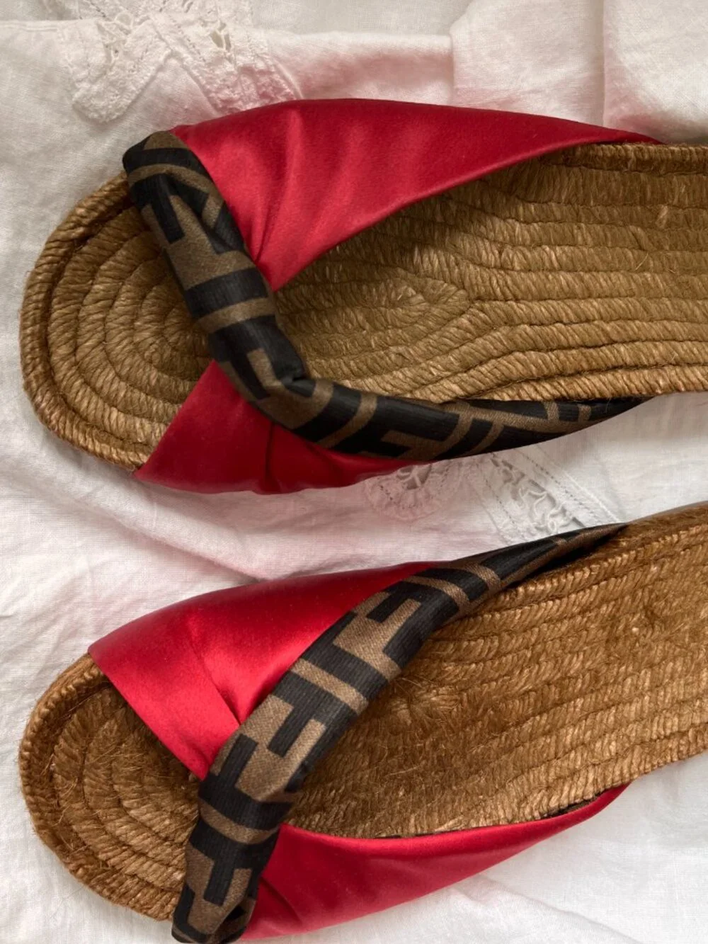 Fendi Espadrille slide size 6.5 NIB - Picture 5 of 14